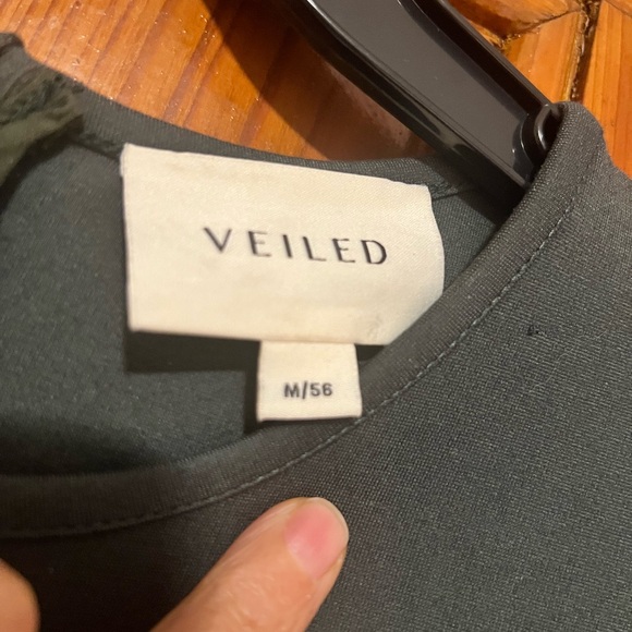 Elegant Dark Green Maxi Dress with Statement Balloon Sleeves, size medium - Picture 6 of 10